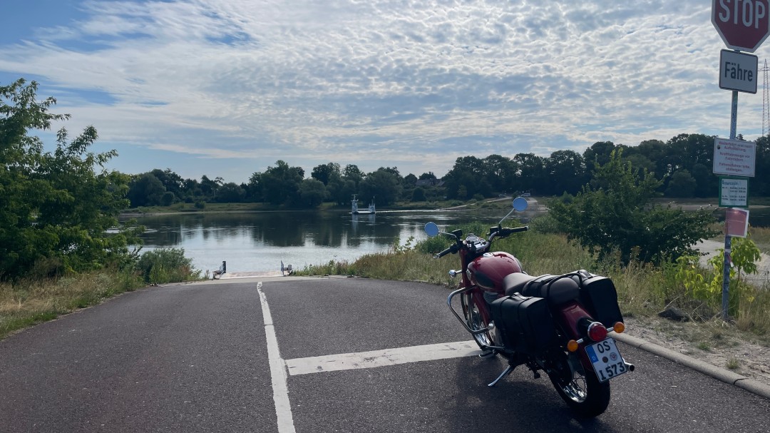 Elbfähre
