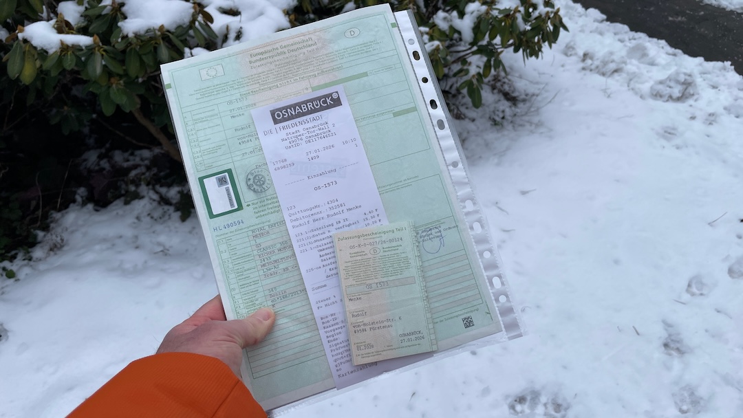 Schein und Brief mit Nummernschild