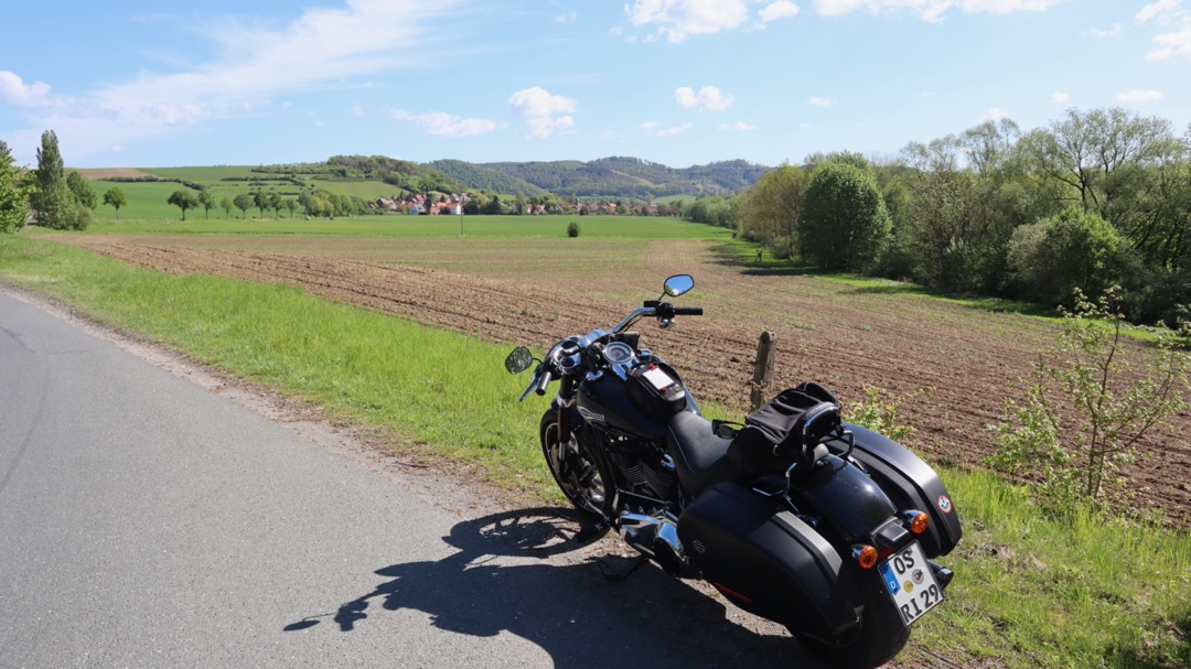 Rheingau mit Harley.jpeg