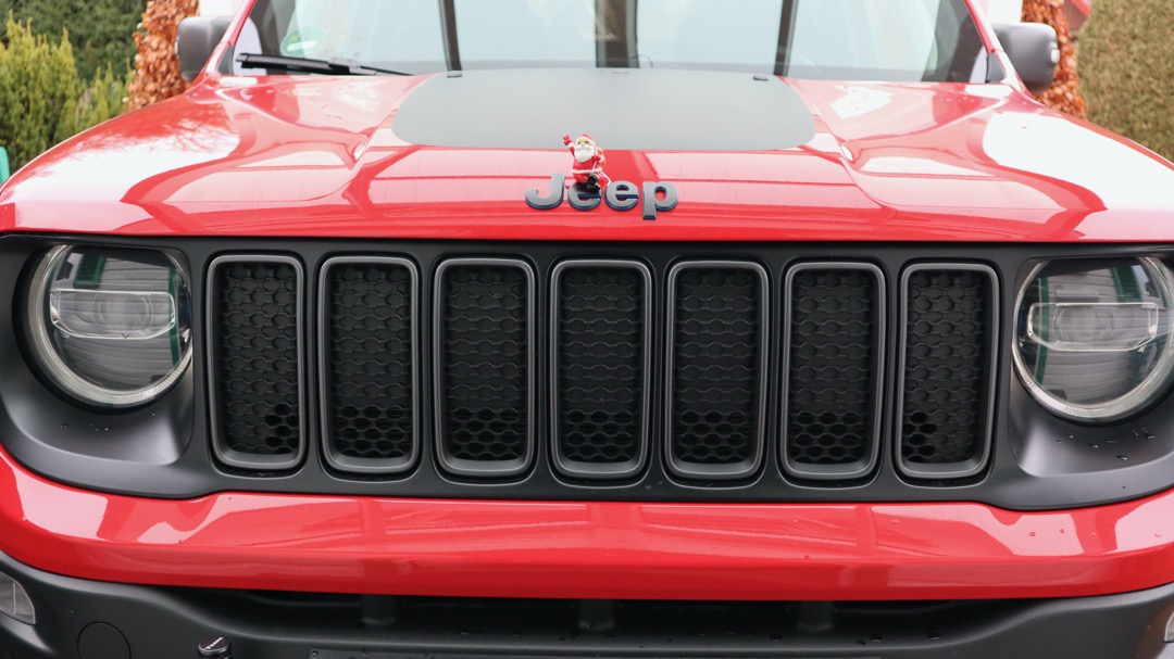 Jeepy Xmas.jpeg