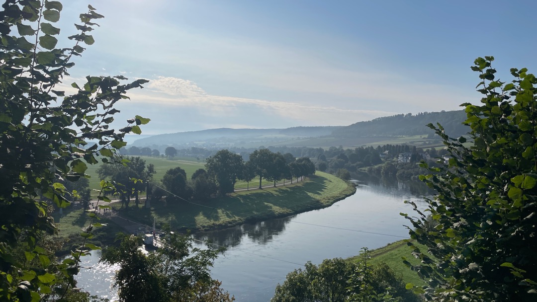 Weserbergland am Morgen.jpeg