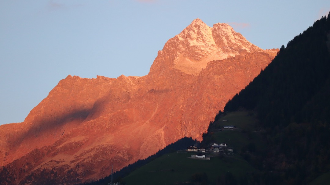 Tschigat Abend.jpeg