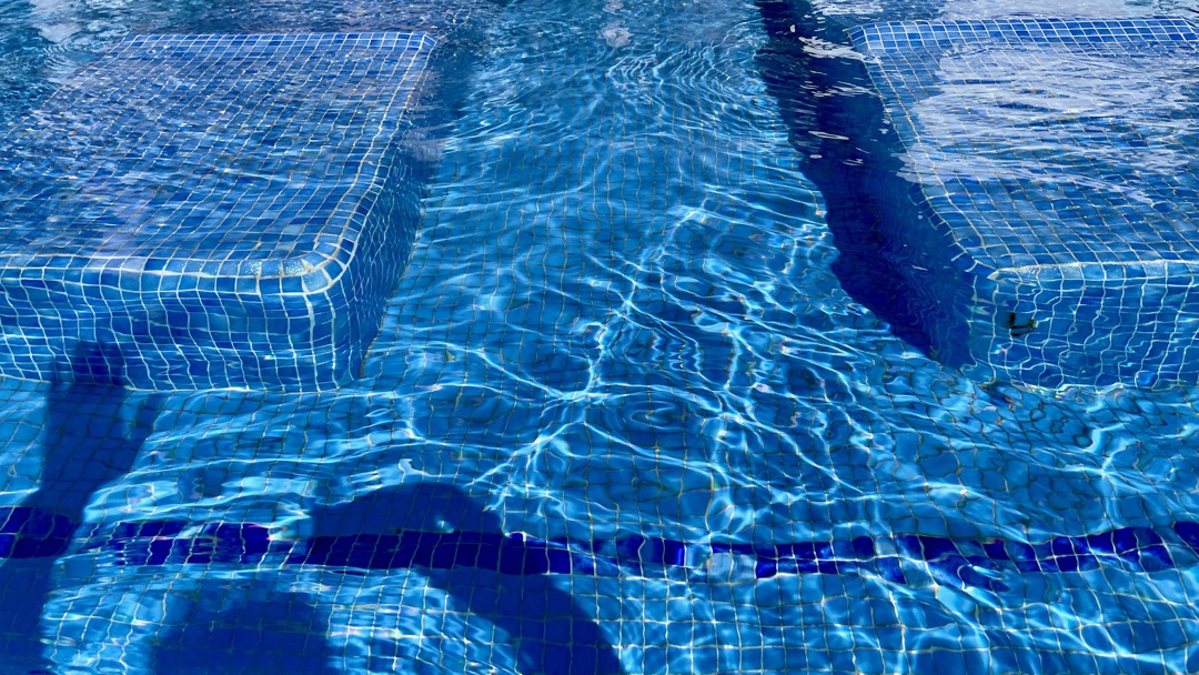 Poolgruss.jpeg