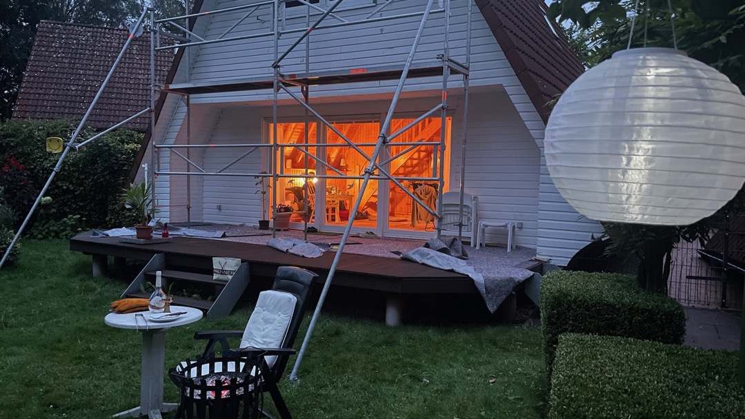 Grillen mit Gerüst.jpeg