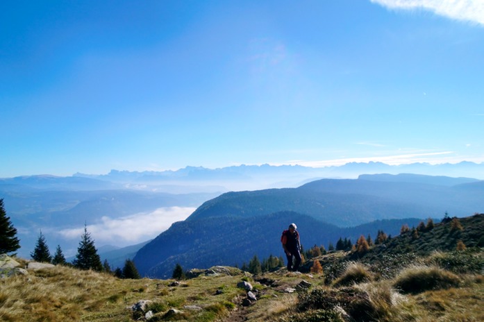 immer hher vor Dolomitenkulisse