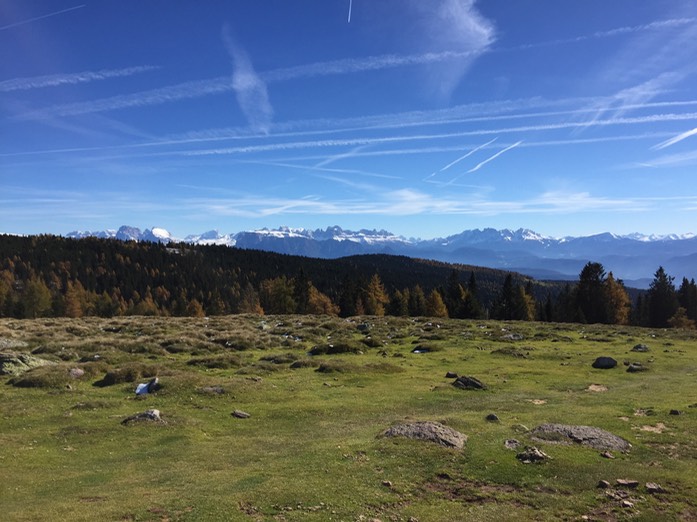 Fernblick auf Dolomiten