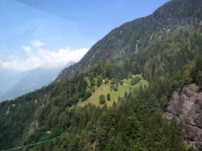 oberhalb Naif