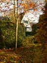 Sommerhaus im Herbst