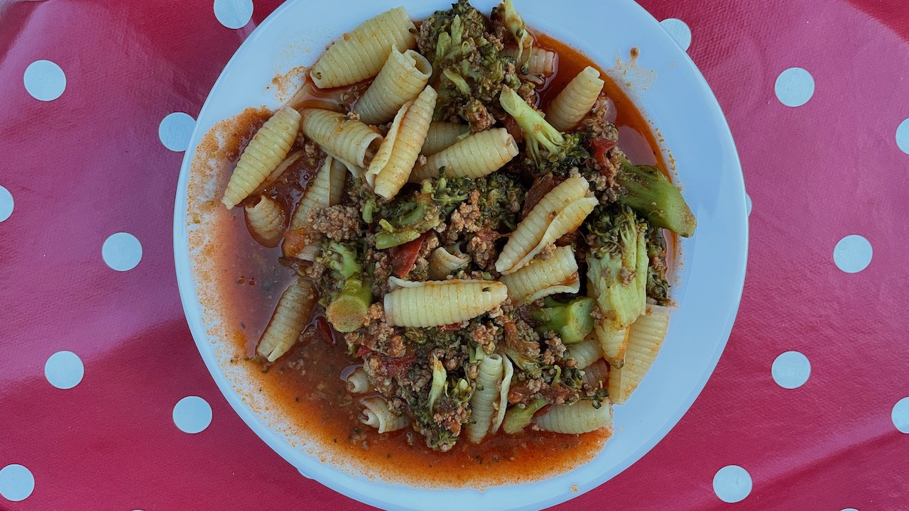 Castellane con Brokkolibolognese