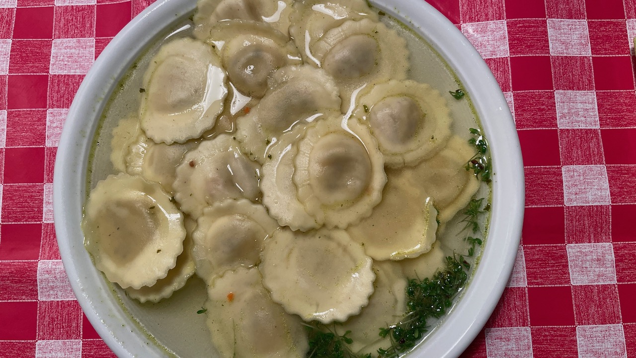 Dinkeltortellini al Brodo