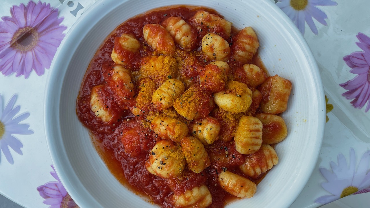 Gnocchi an Dosentomaten