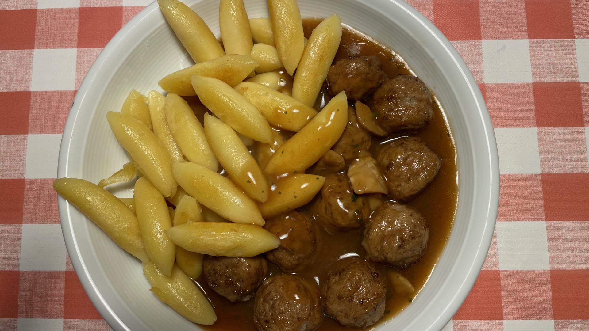 Kötbular Schupfnudeln