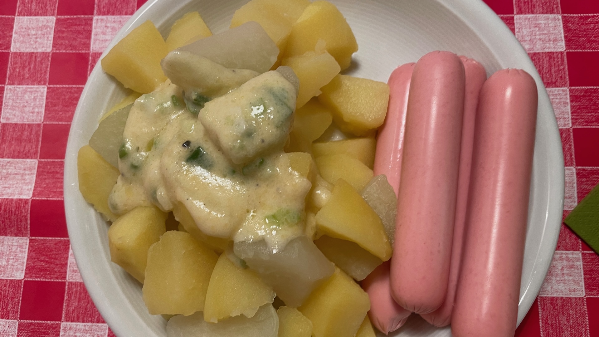 Kohlrabi Wurstkartoffeln