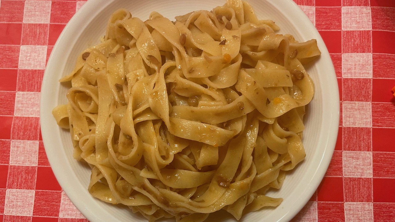 Linguine mit Linseneintopf