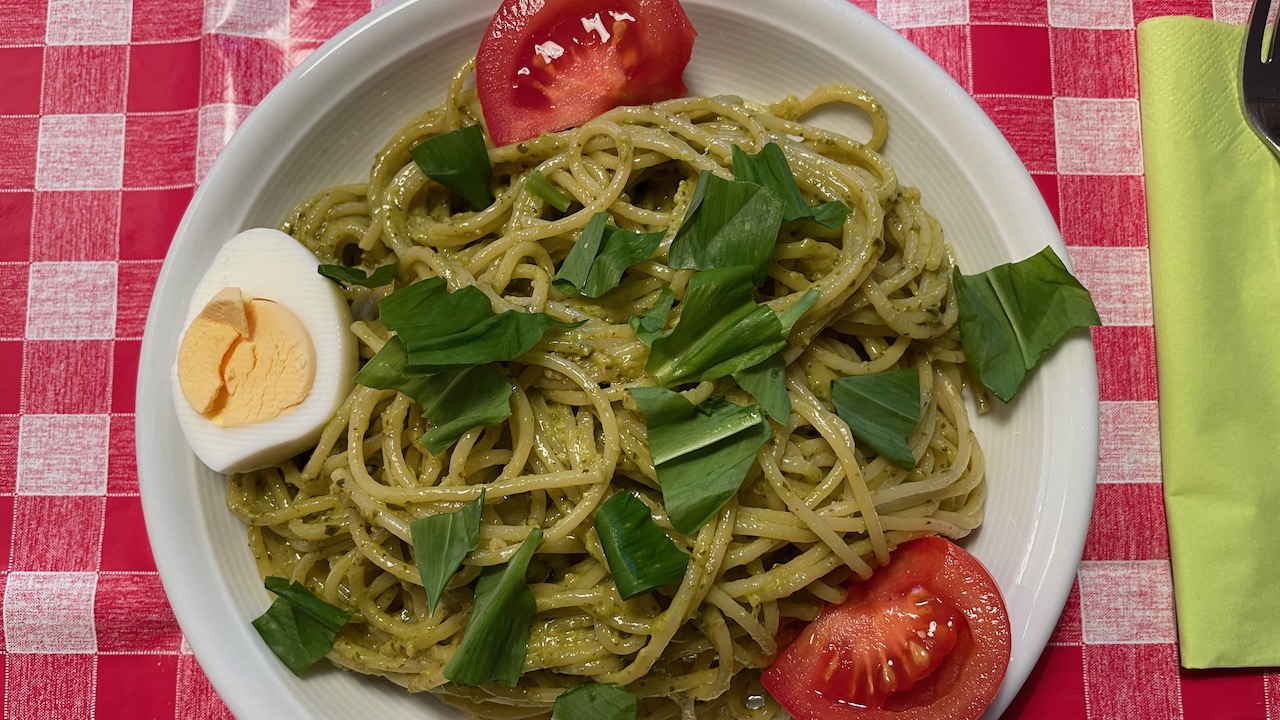 Spaghetti Pesto con Bärlauch