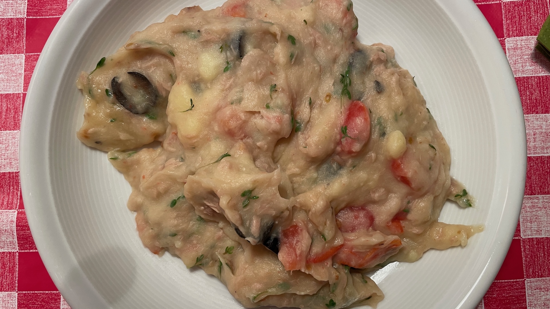 Tonno Olive Tomate Kresse Pü